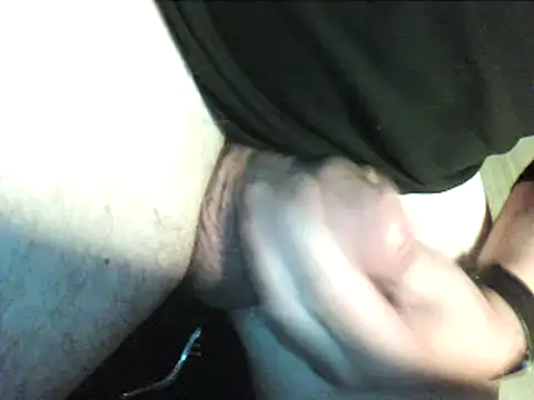 InvitingBend9 online show from October 16, 4:43 am