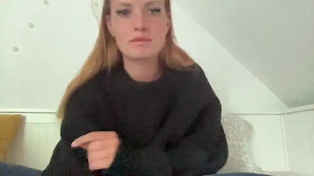 mariemelissah online show from June 12, 1:31 pm