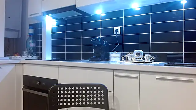 Snapshot of niky_sweet1919 chatting on November 24, 6:19 pm niky sweet1919 online show from November 24, 6:19 pm