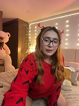 vanesaa blake online show from December 17, 3:00 am