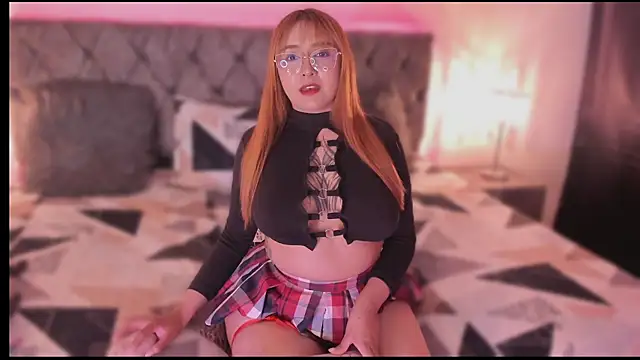 Snapshot of vanesaa_blake chatting on October 24, 2:32 am vanesaa blake online show from October 24, 2:32 am