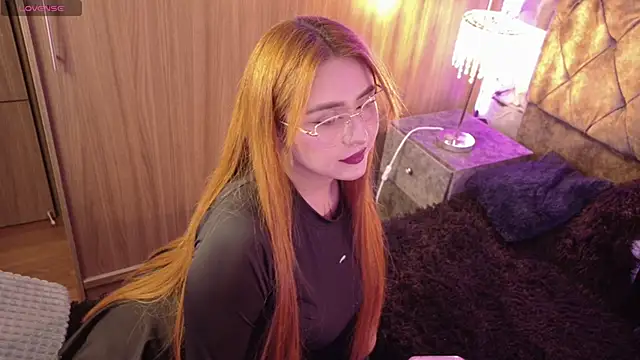 vanesaa blake online show from April 23, 2:51 am
