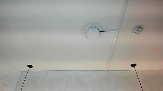 SHANONCLARK online show from October 20, 7:14 pm