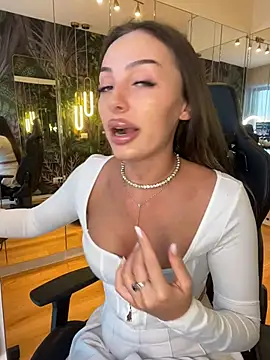 MileySin1111 online show from January 14, 2:09 pm