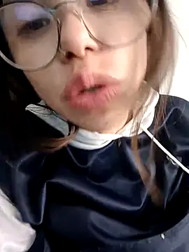 valentina swallow online show from September 26, 8:27 pm