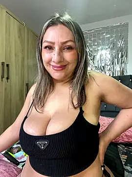 Lady  Pink online show from January 14, 8:56 pm