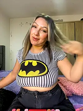 Lady  Pink online show from September 9, 9:02 pm