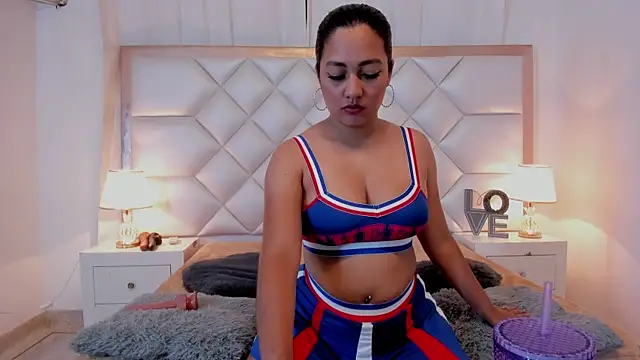 Snapshot of brittany069 chatting on November 26, 8:09 pm brittany069 online show from November 26, 8:09 pm