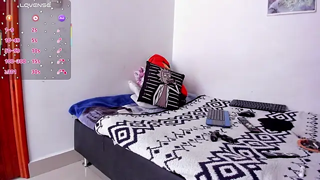 Aron Baylor online show from September 15, 6:30 pm