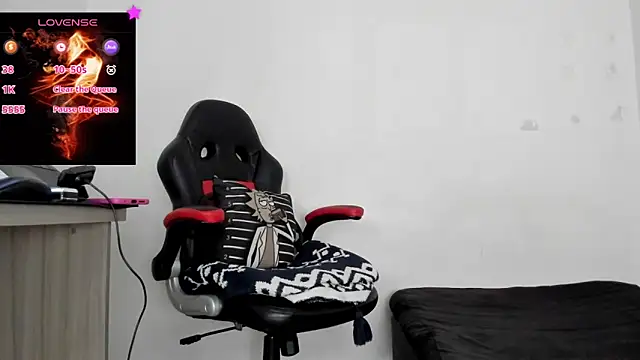 Aron Baylor online show from November 21, 11:48 pm