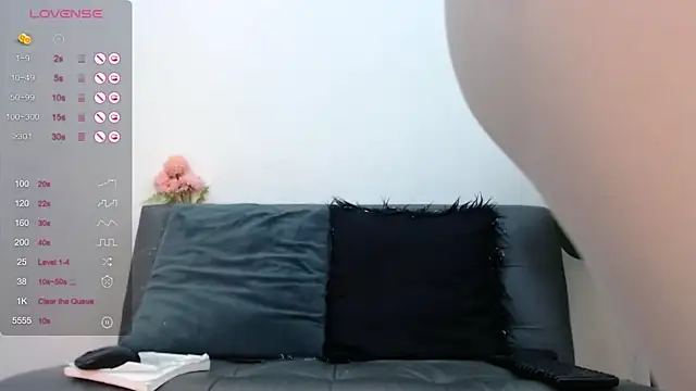 Snapshot of marthina_thompsson chatting on January 31, 3:44 pm marthina thompsson online show from January 31, 3:44 pm