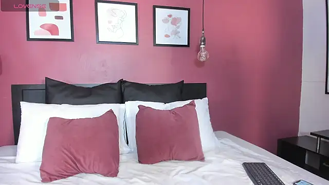 bhritany brow online show from November 5, 3:59 pm