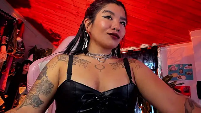 Snapshot of annie_walker6 chatting on February 25, 7:36 pm annie walker6 online show from February 25, 7:36 pm