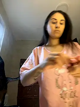 JenniferEdith online show from September 12, 5:40 am