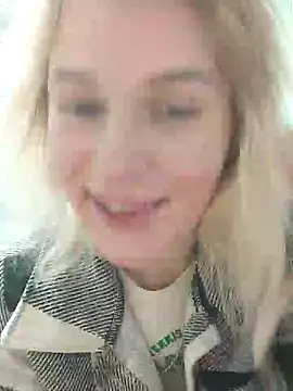Snapshot of Linda_Gregory chatting on January 27, 1:37 am Linda Gregory online show from January 27, 1:37 am