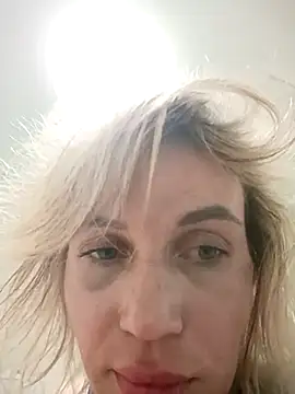 Snapshot of Linda_Gregory chatting on September 10, 12:53 am Linda Gregory online show from September 10, 12:53 am