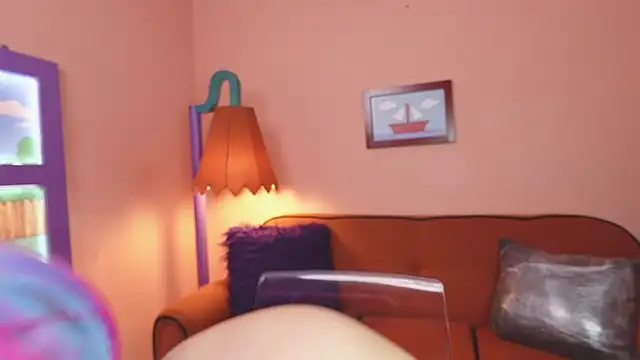 miss canndy online show from April 14, 6:02 pm