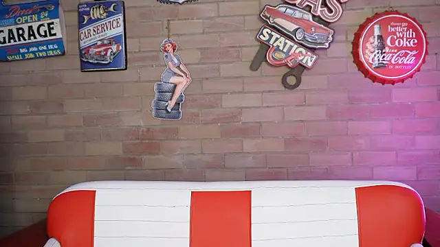 miss canndy online show from March 11, 6:02 pm