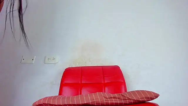 Snapshot of Kimberly_House chatting on March 14, 10:49 pm Kimberly House online show from March 14, 10:49 pm