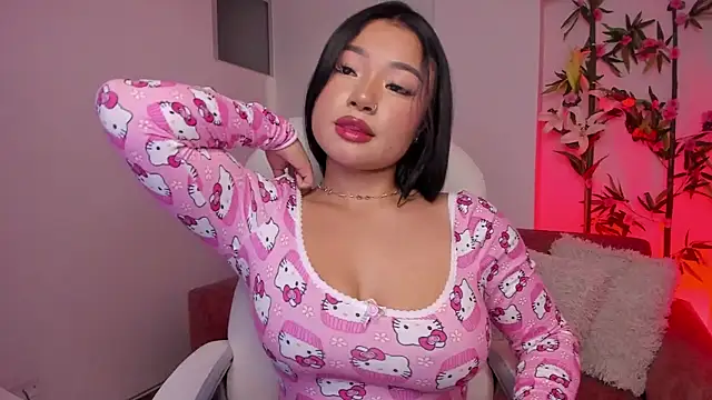 Lulu Sakura  online show from January 5, 1:56 am