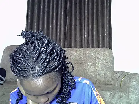 Snapshot of AurelAda chatting on November 21, 12:31 am AurelAda online show from November 21, 12:31 am