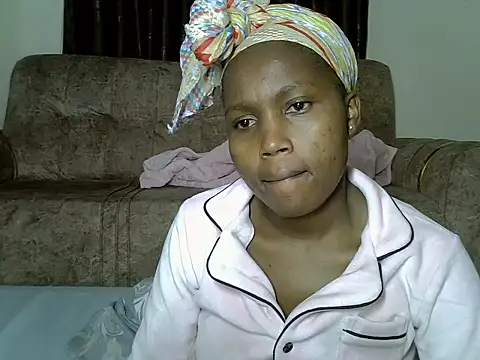 AurelAda online show from February 27, 11:15 pm