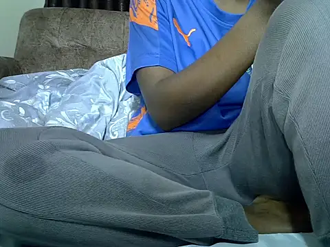 AurelAda online show from May 26, 5:38 am