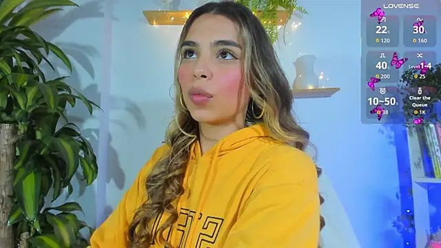 crisbell lopez online show from March 22, 2:37 am