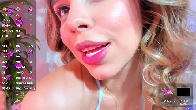crisbell lopez online show from May 24, 12:32 am