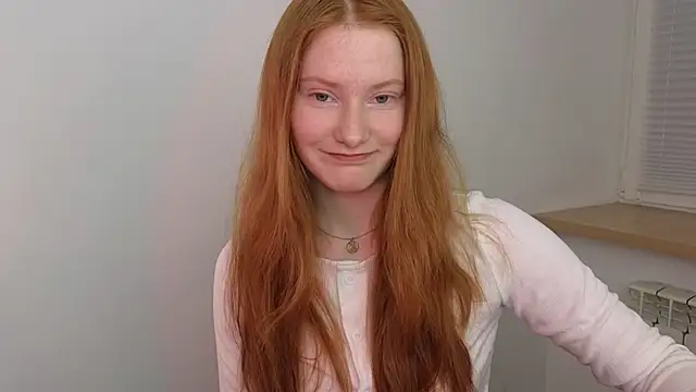 Snapshot of FiaMoor chatting on November 13, 4:11 pm FiaMoor online show from November 13, 4:11 pm