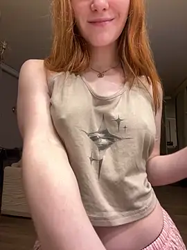 Snapshot of FiaMoor chatting on December 16, 7:40 pm FiaMoor online show from December 16, 7:40 pm