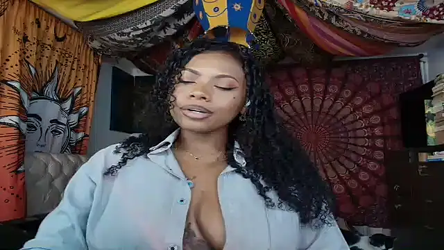 ElizaGrey  online show from April 15, 6:30 am