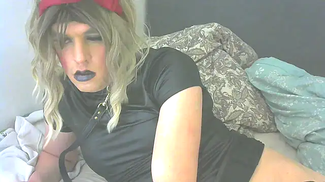 sissyslut22jr online show from March 24, 1:27 am