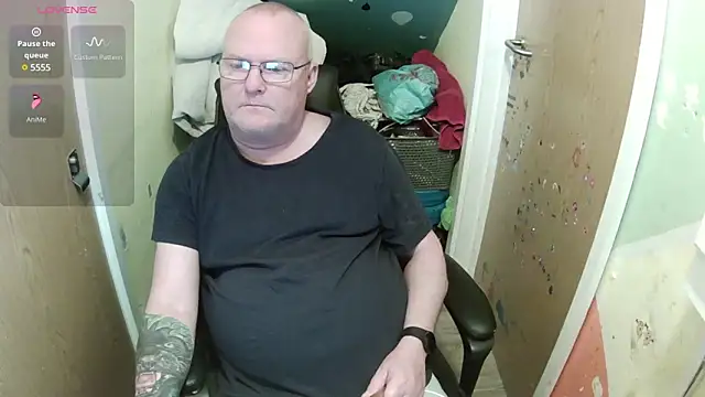 FriendlyDave online show from March 4, 1:17 pm