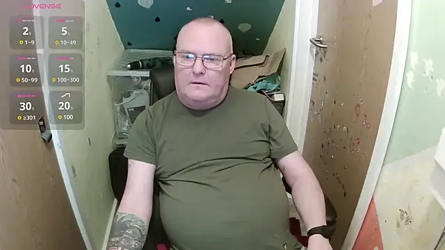 FriendlyDave online show from February 24, 1:31 pm