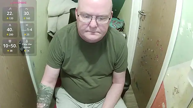 FriendlyDave online show from March 6, 8:30 am