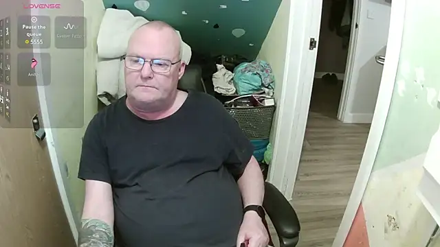 FriendlyDave online show from March 3, 4:00 am