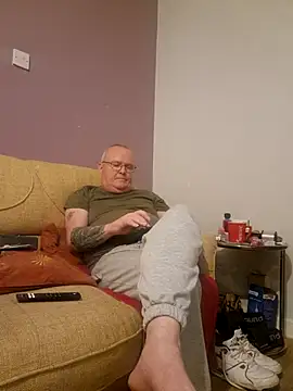 FriendlyDave online show from March 5, 9:15 pm