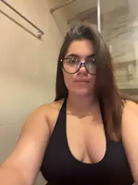 Valenhillxh online show from July 26, 3:35 am