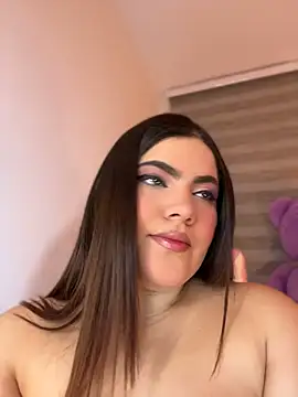 Valenhillxh online show from July 10, 3:39 am
