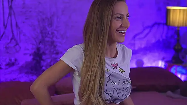 YamiraKim online show from February 26, 7:25 pm