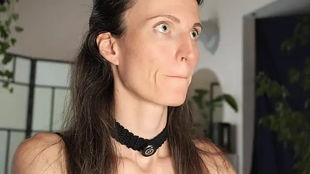 yulladao online show from October 12, 5:14 pm