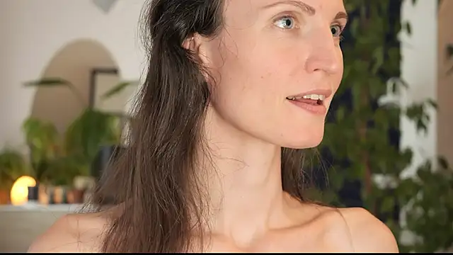 yulladao online show from October 7, 5:03 pm