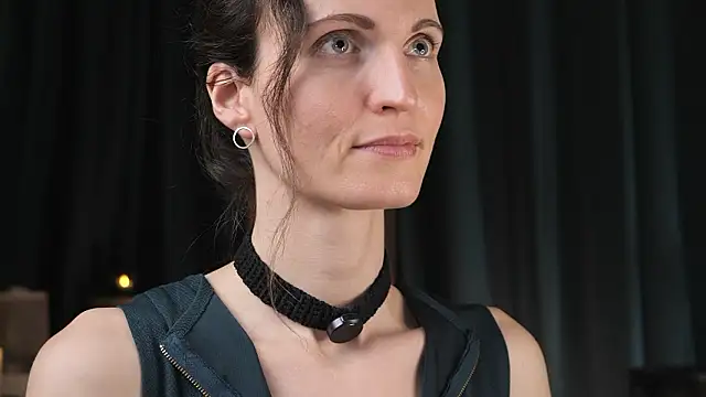 yulladao online show from March 4, 4:59 pm