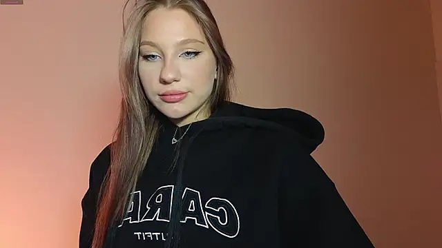 Snapshot of MiaKeler chatting on January 31, 7:29 pm MiaKeler online show from January 31, 7:29 pm