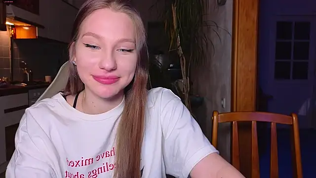 Snapshot of MiaKeler chatting on January 24, 1:24 am MiaKeler online show from January 24, 1:24 am