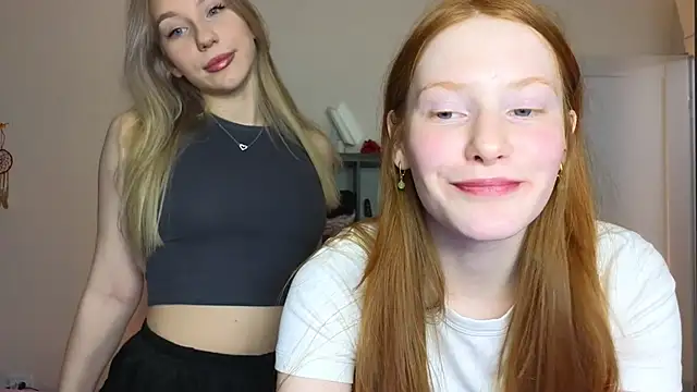 Snapshot of MiaKeler chatting on March 19, 5:17 pm MiaKeler online show from March 19, 5:17 pm