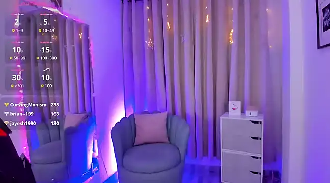Snapshot of jesica__simpson chatting on December 27, 5:42 am jesica simpson online show from December 27, 5:42 am
