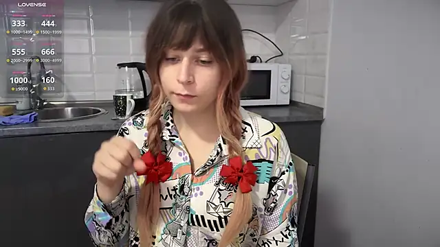 ShiroiFubuki online show from September 13, 8:03 am