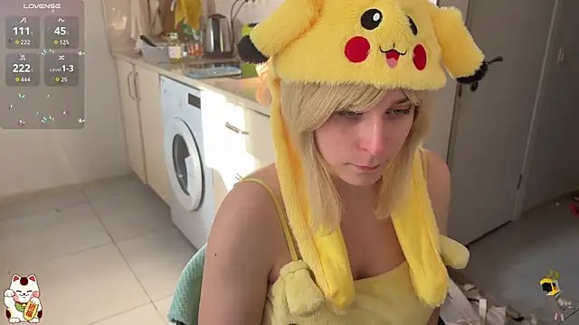 ShiroiFubuki online show from November 17, 12:09 pm